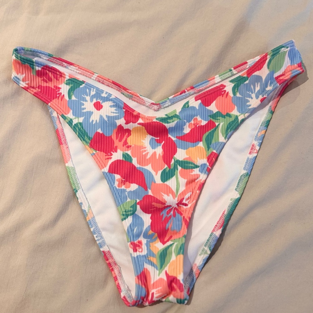 Hollister Floral Bikini Bottom - Multicolor